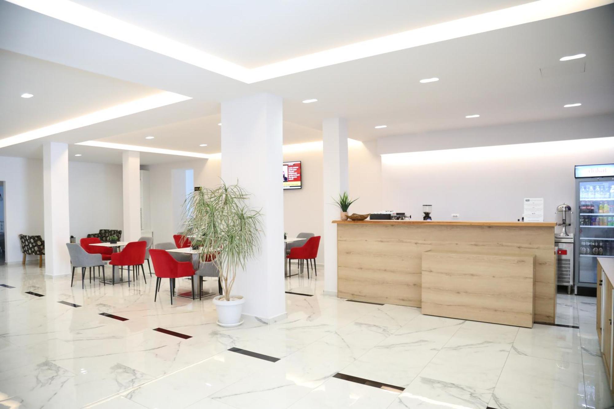 Relax Mea Hotel Sarande Exterior photo